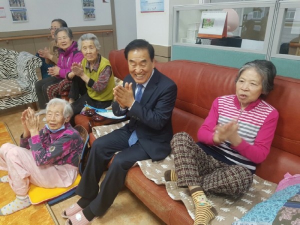 dddbdbc65a23033d8e34cc9ff785b623_1492478